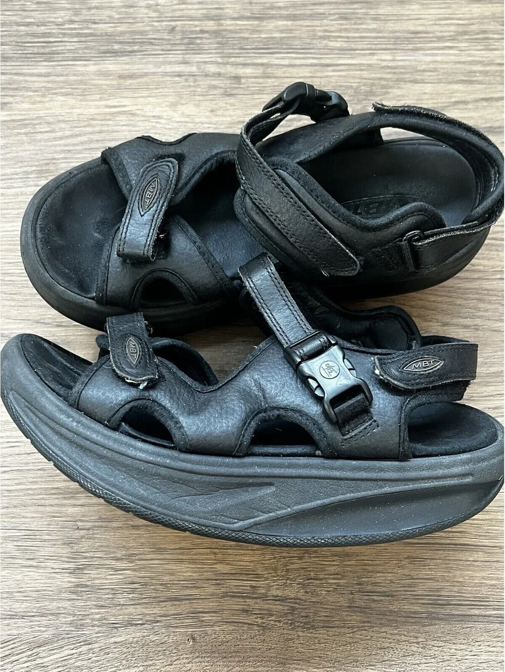 MBT Kisumu Black Leather Rocker Bottom Walking Sandals Comfort Strap Men / Women